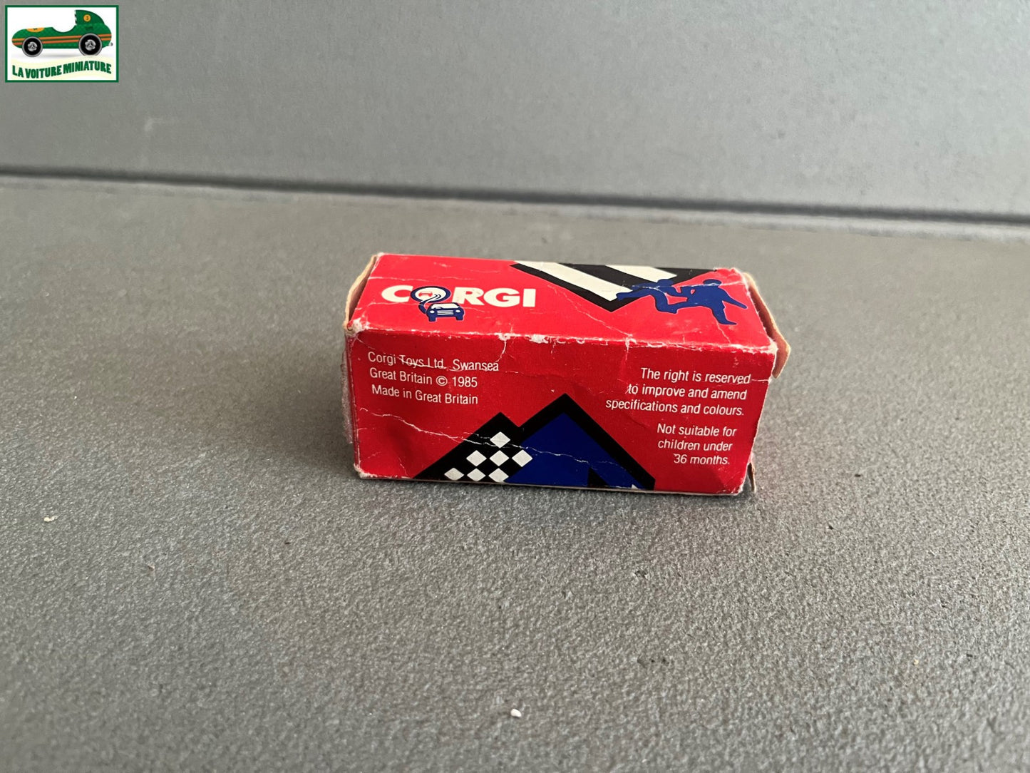Ancienne Voiture Miniature Corgi 4x4 jeep Made GT Britain Echelle Majorette
