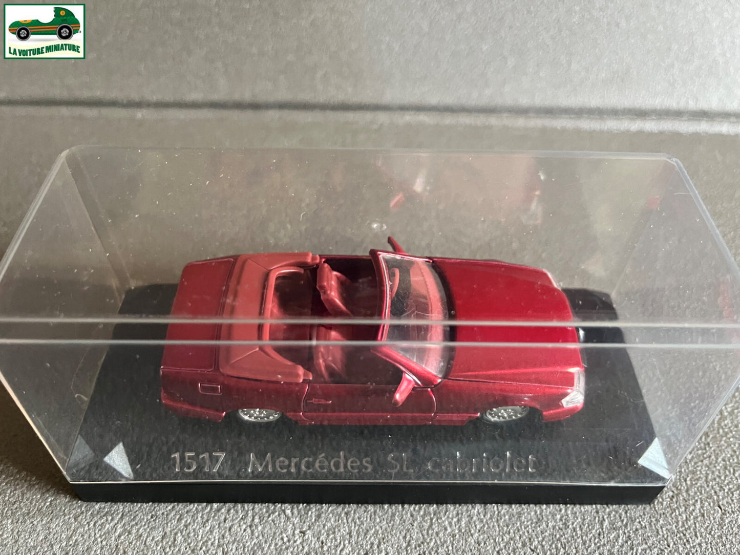 Voiture Miniature 1517 Mercedes SL Cabriolet Solido au 1/43
