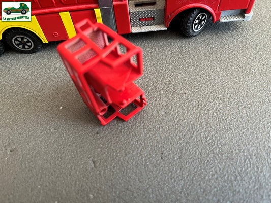 Ancienne Miniature Camion Pompiers Majorette Incendie Nacelle 1/47 Défauts