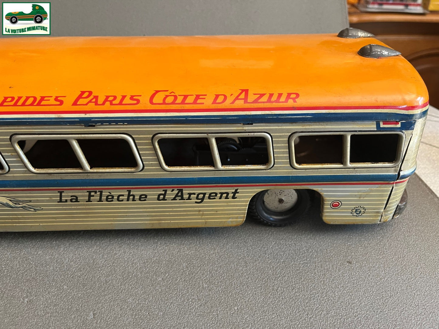 Jouet Ancien Tôle Bus Autobus Flèche d'argent France Jouets Vintage Mécanisme FJ