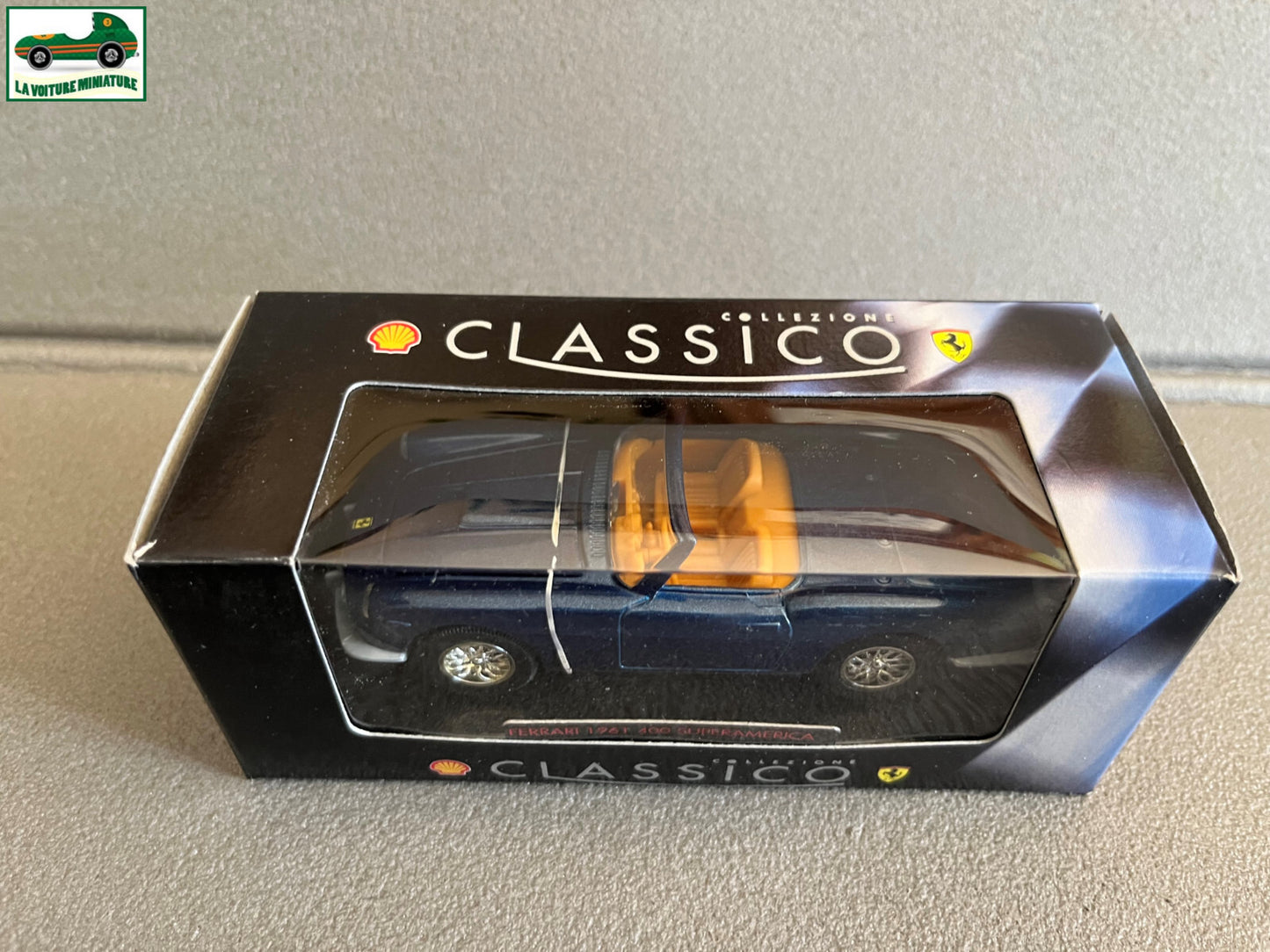 Voiture Miniature Ferrari 1961 400 SuperAmerica Collection Classico Shell