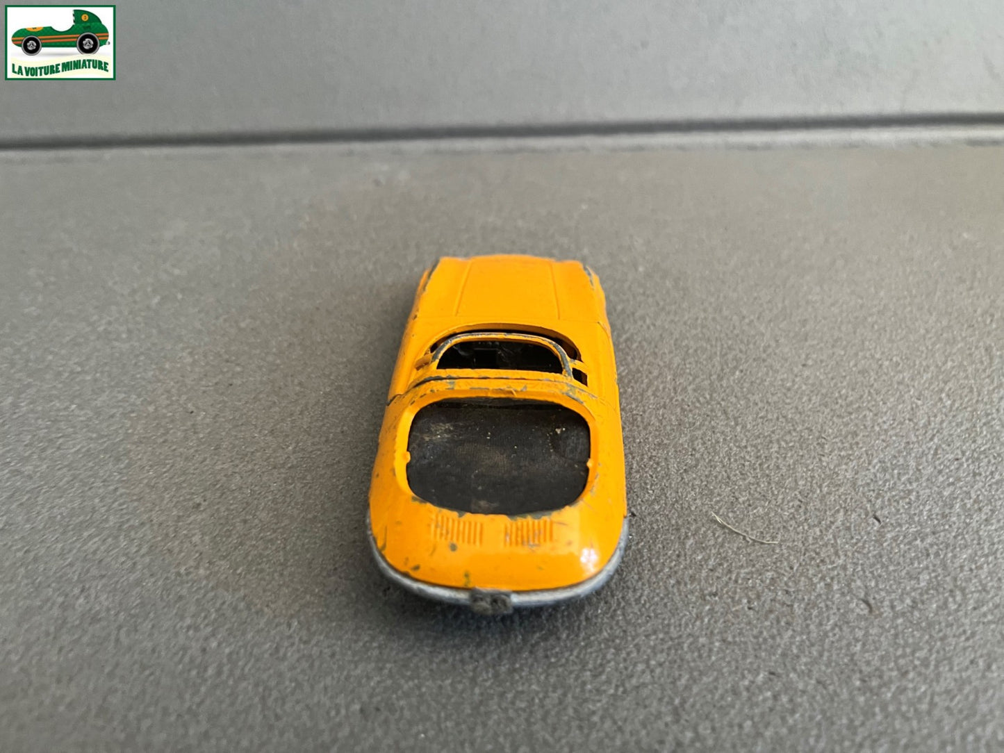 Ancienne Voiture Miniature Politoys Corvair Bertone 551 Epave 1/43
