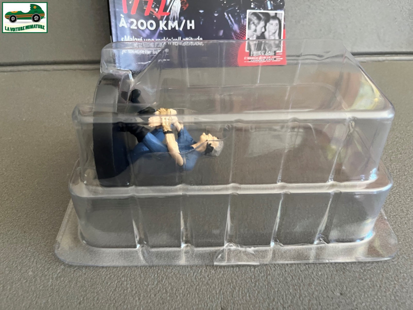 Figurine de Collection Johnny Hallyday + Livret N°56
