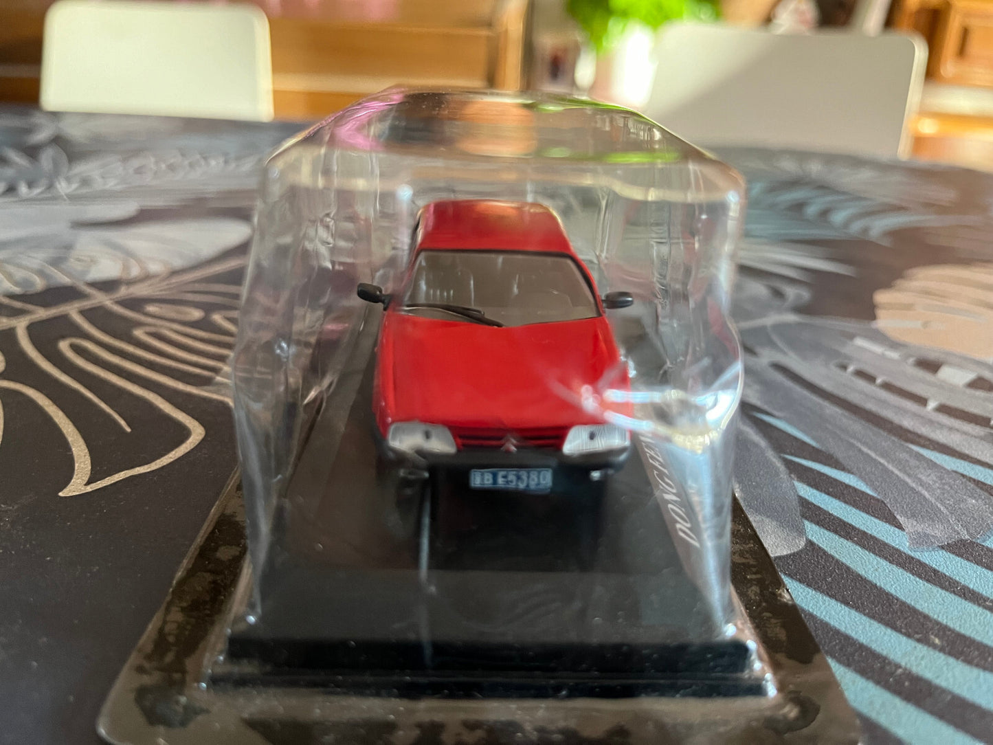 Voiture Miniature Dong Feng 988 Beijing 2000 Citroen ZX Taxi Du Monde 1/43