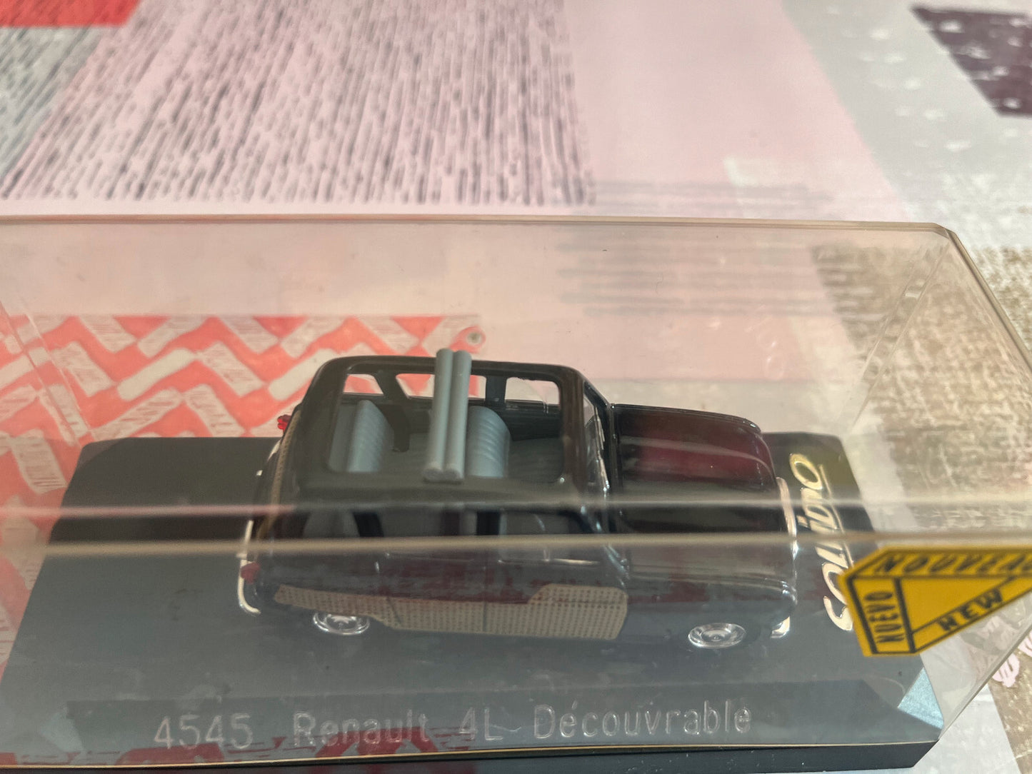 Voiture Miniature 4545 Renault 4L Découvrable Solido au 1/43