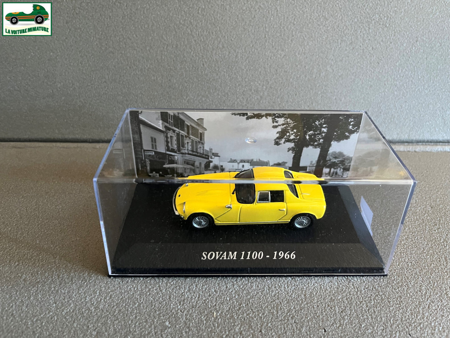 Voiture Miniature Sovam 1100 1966 au 1/43 Ixo Altaya