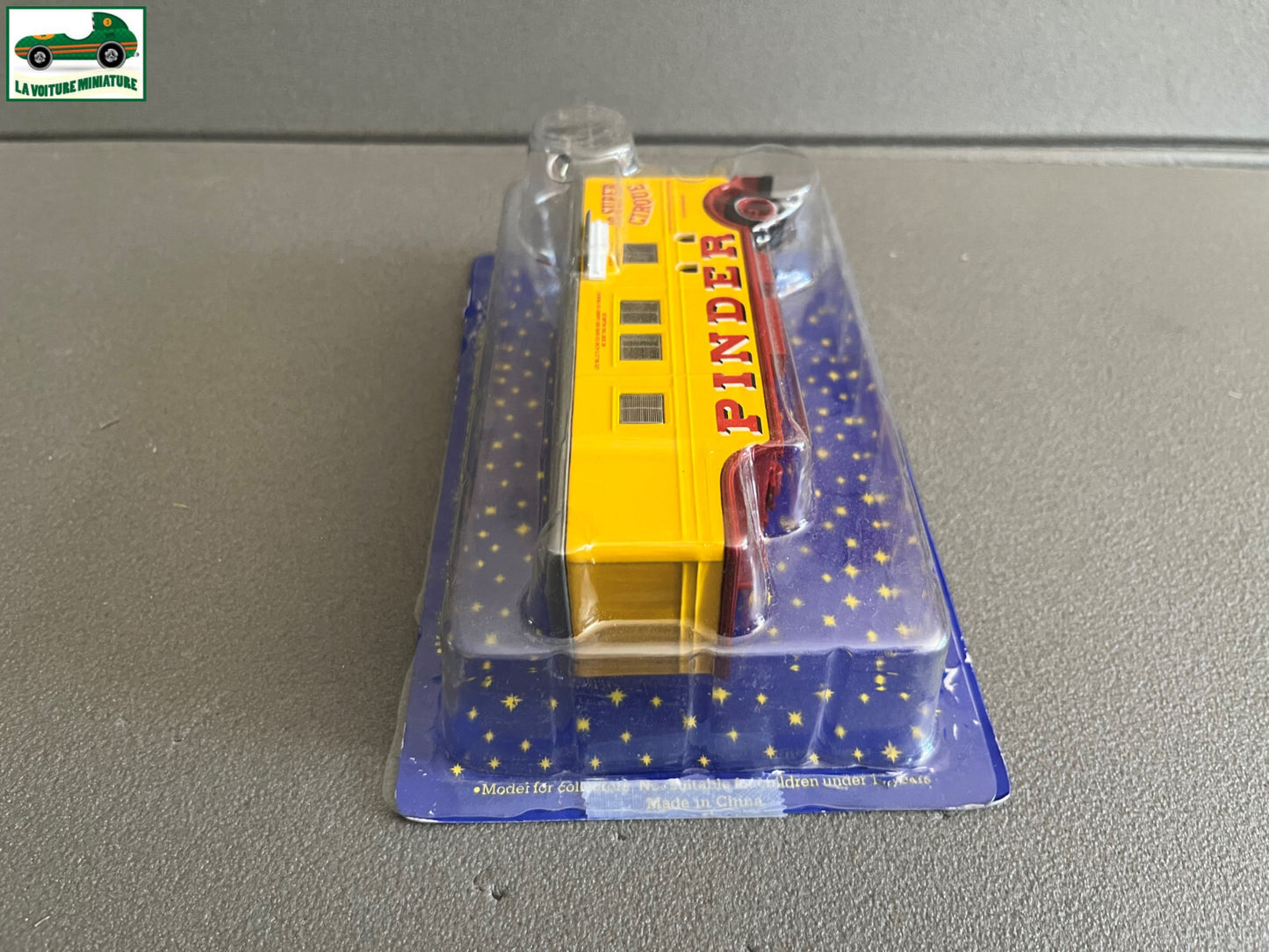 Voiture Miniature Remorque Caisse N°32 Cirque Pinder au 1/64