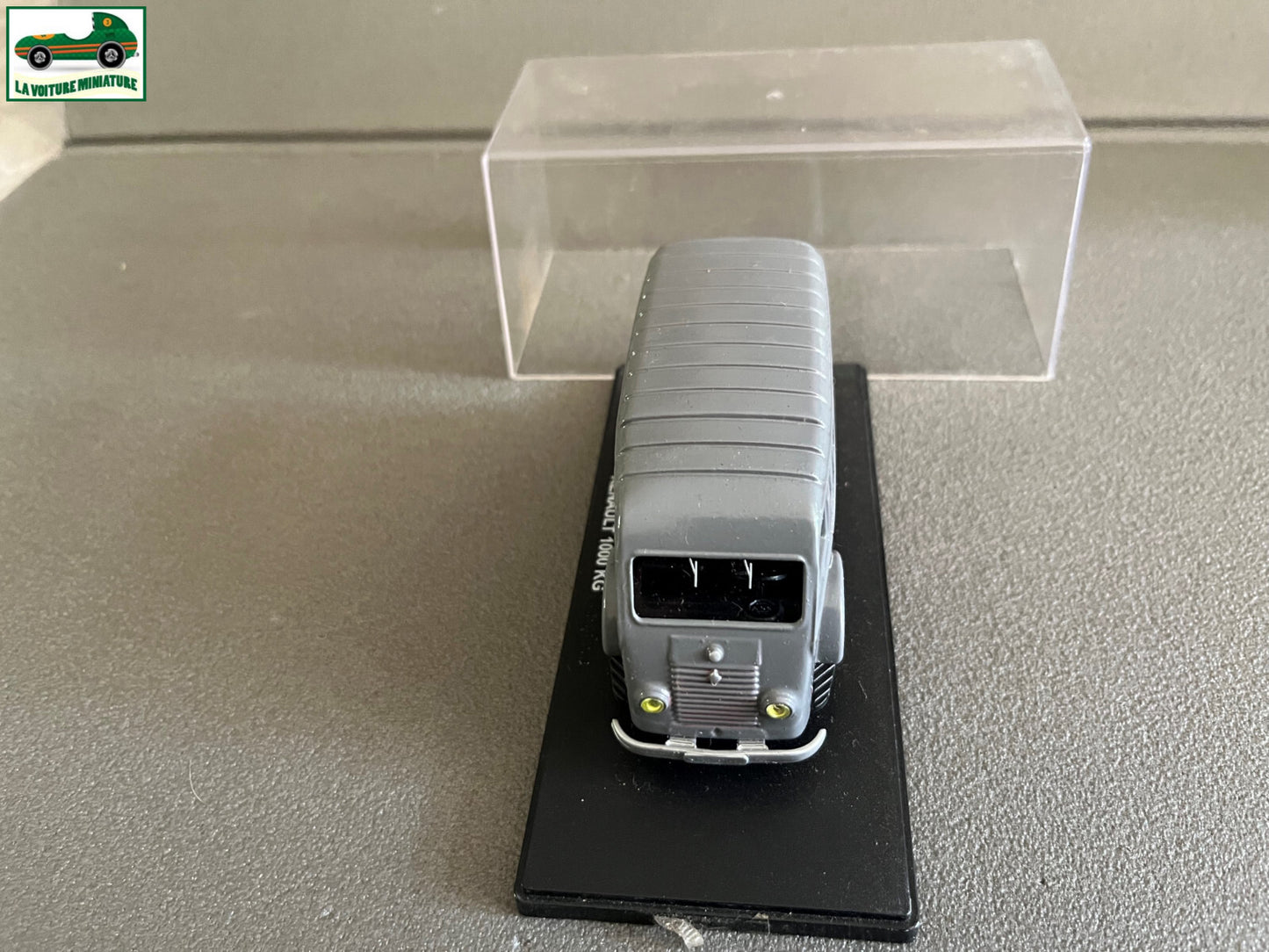 Voiture miniature Renault 1000 Kg Eligor France 1/43