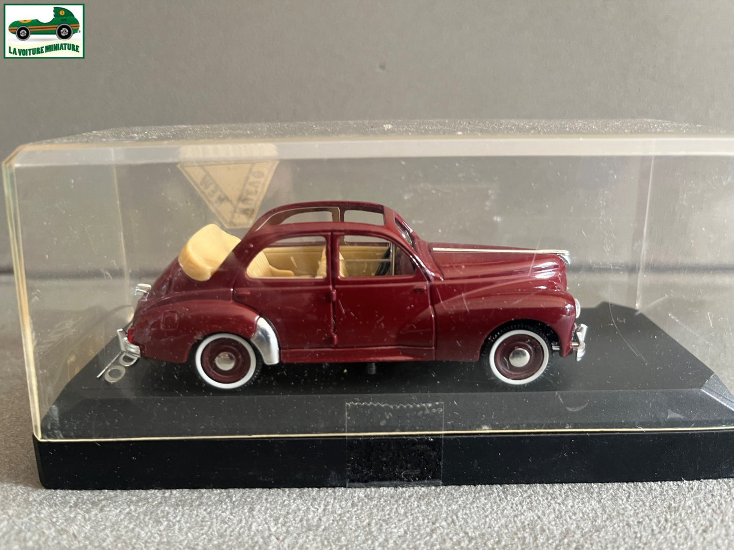Voiture Miniature 4547 Peugeot 203 Découvrable Solido au 1/43