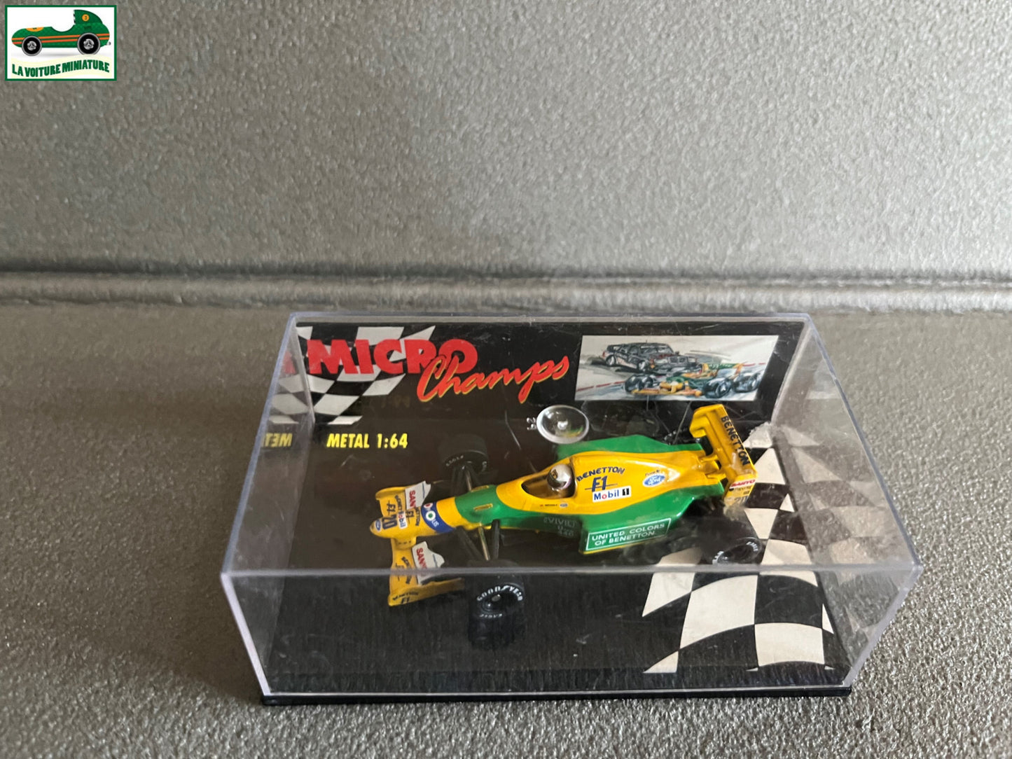 Voiture Miniature Formule 1 F1 Benneton Brundle MicroChamps Minichamps au 1/64