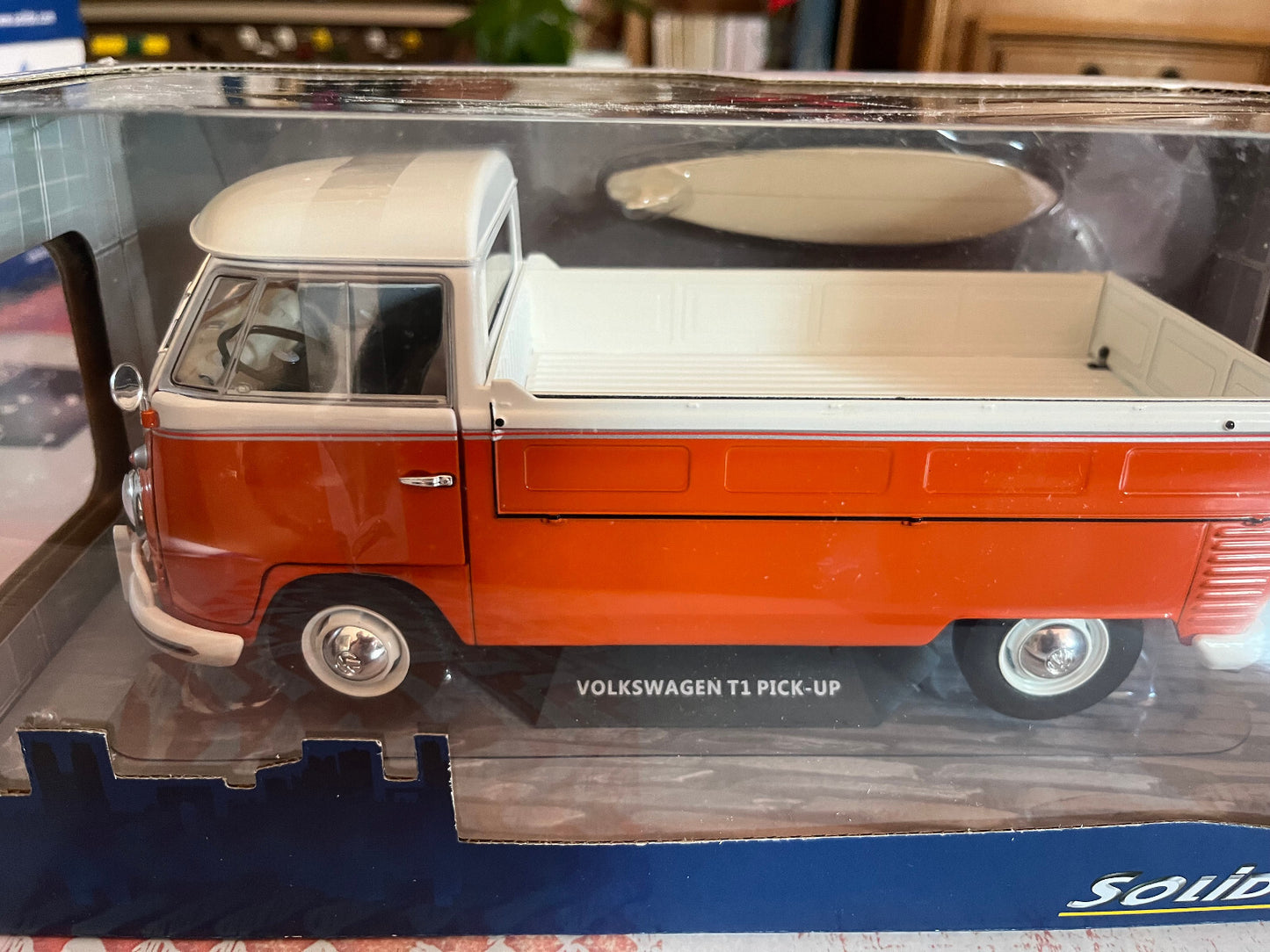 Voiture miniature Volkswagen T1 Pick Up Combi Solido au 1/18