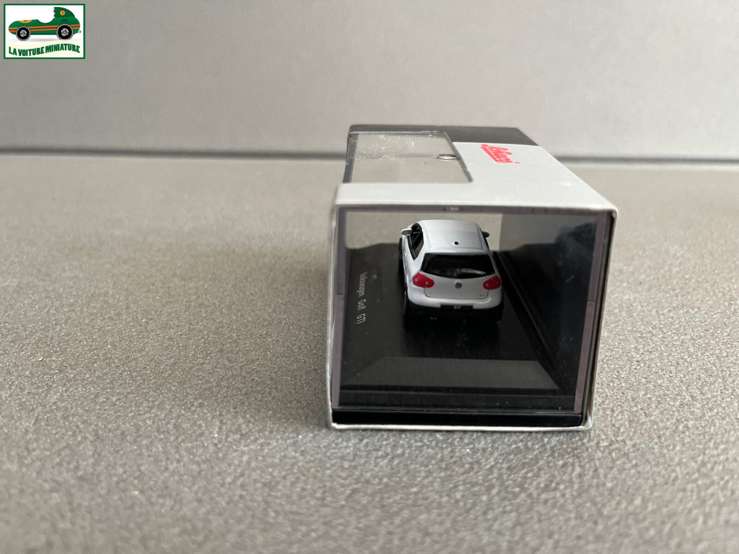 Voiture Miniature Volkswagen Golf GTI Schuco 1/87 HO
