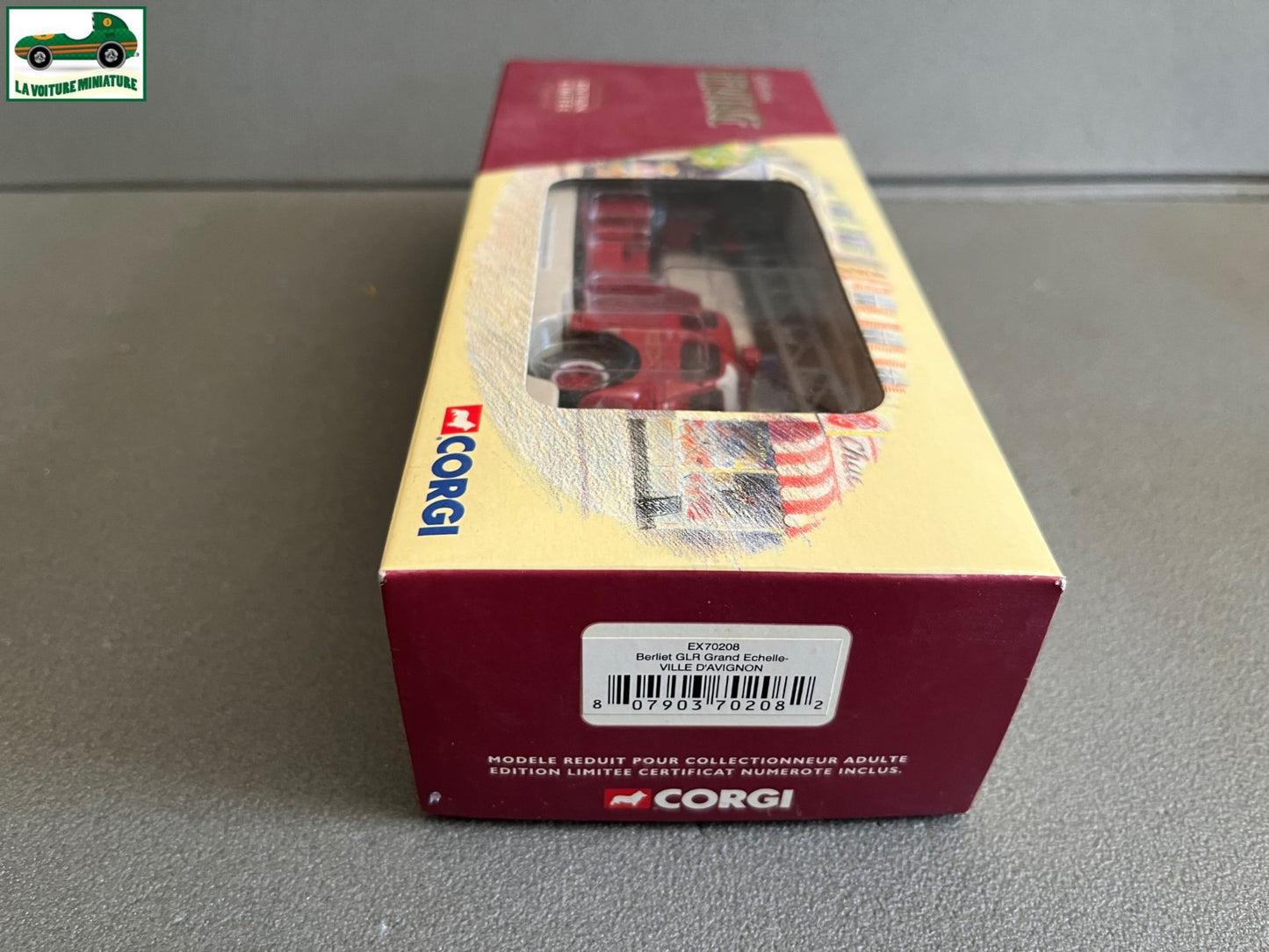 Voiture Miniature Camion Pompiers Berliet GLR Grande Echelle Avignon Corgi 1/50