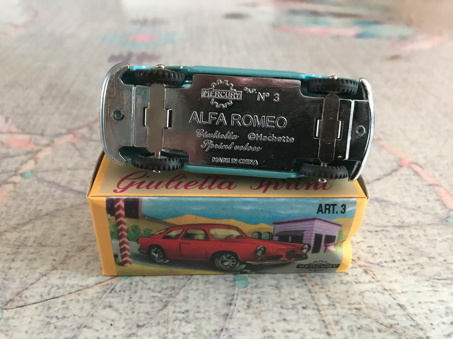 Voiture miniature Alfa Romeo Giulietta Sprint Mercury Hachette 1/48 1/43 Dinky