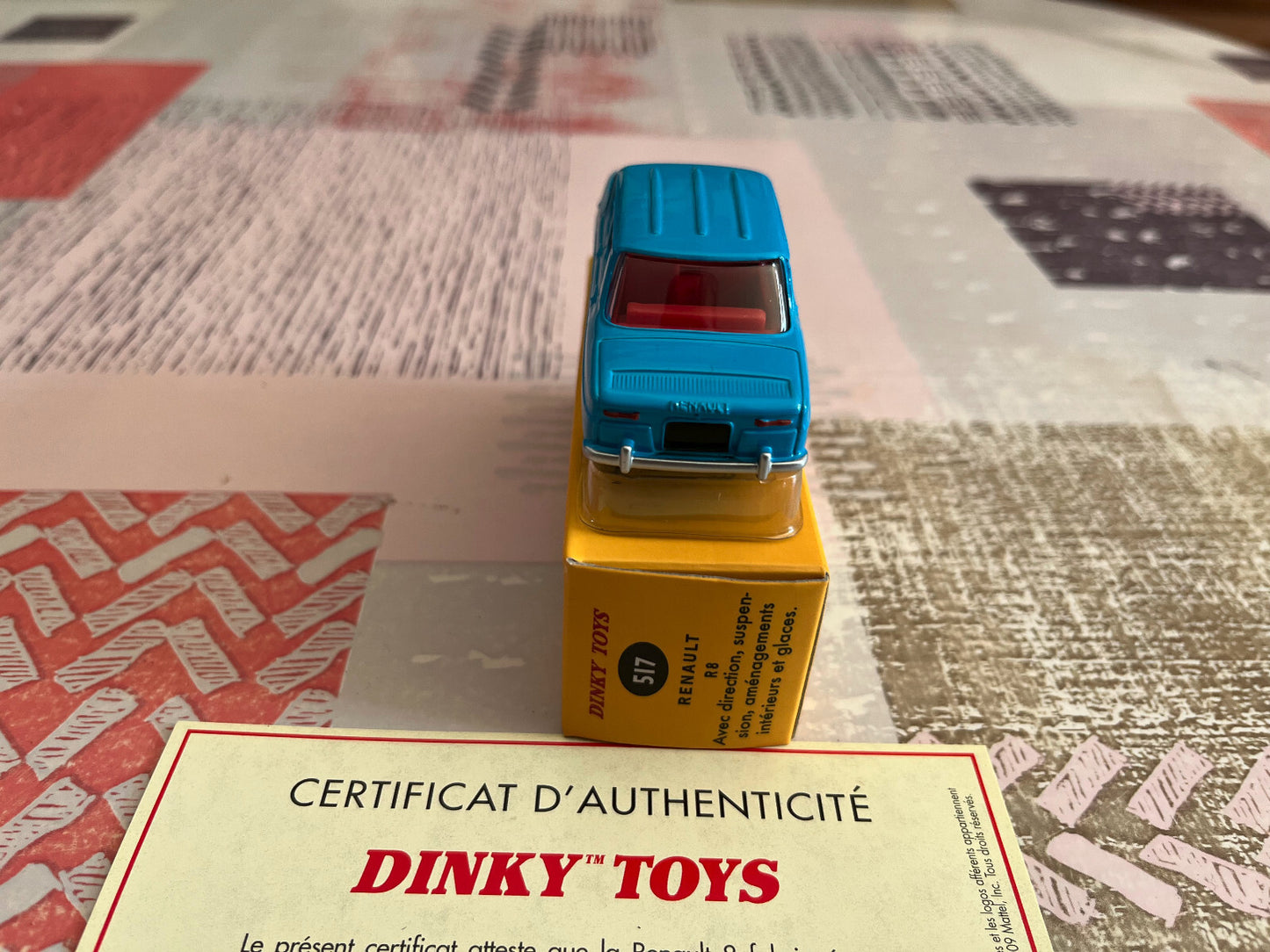 Voiture miniature Renault 8 R8 517 Dinky Toys Atlas au 1/43