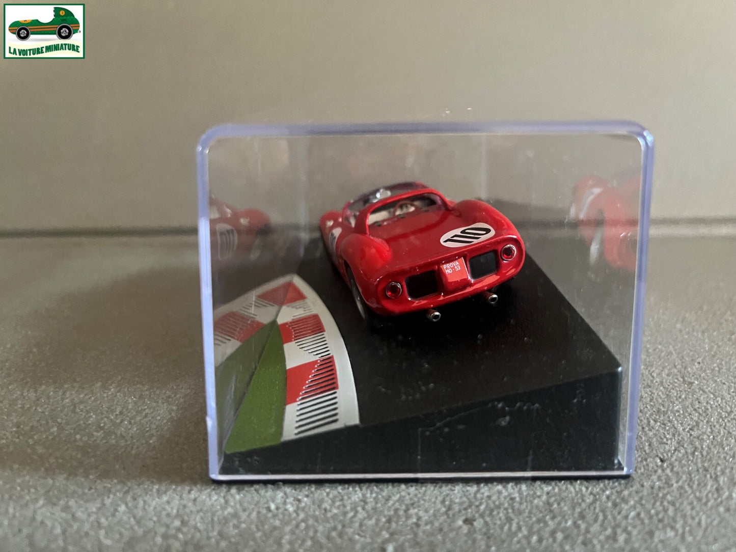 Voiture miniature Collection Ferrari 250P 1000 km Nurburgring 1963 au 1/43