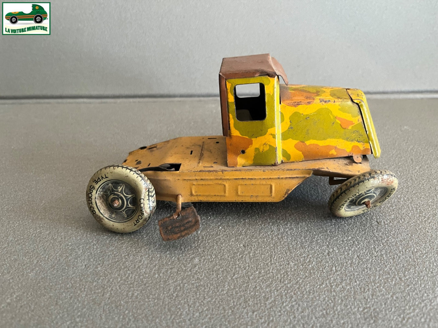 Ancienne Miniature Voiture Tole Mécanisme Militaire CR Charles Rosssignol Epave