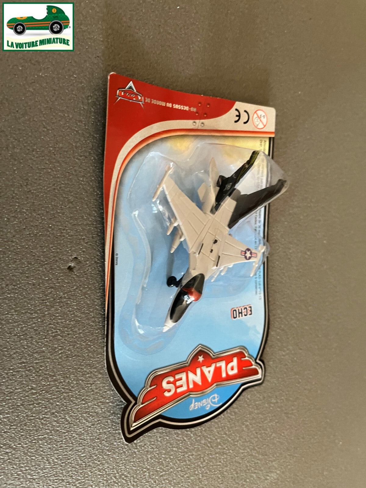 Miniature Cars Disney Pixar Avion Planes Echo Plastique DHP