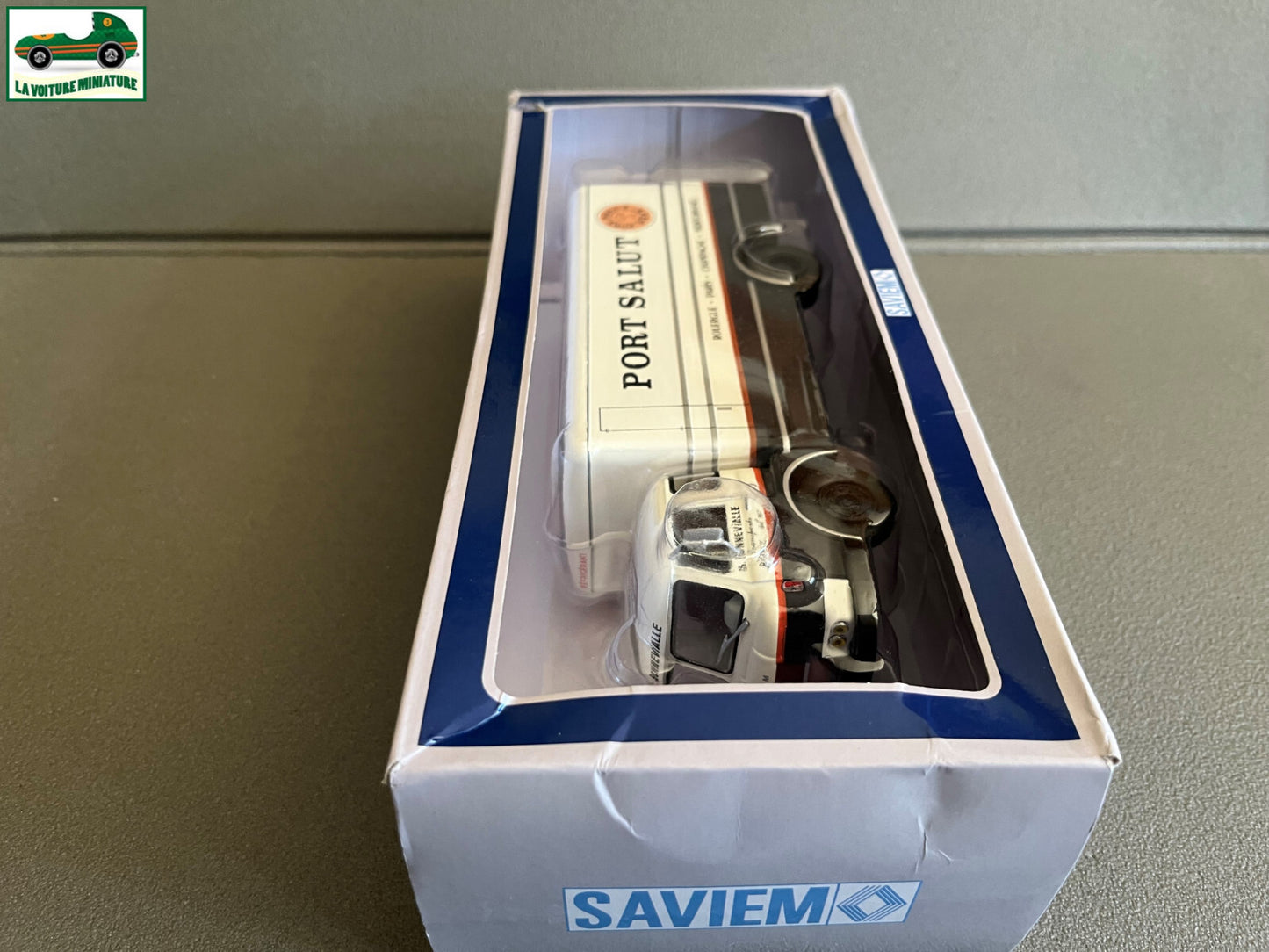 Voiture Miniature Camion Saviem JM200 Port Salut Test Hachette au 1/43