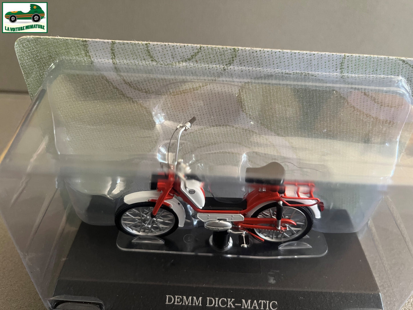 Moto Cyclomoteur miniature Demm Dick-Matic Leo Models 1/18