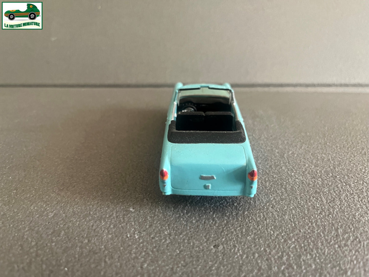 Voiture Miniature Kit monté Chevrolet 1955 Provence Moulage 1/43