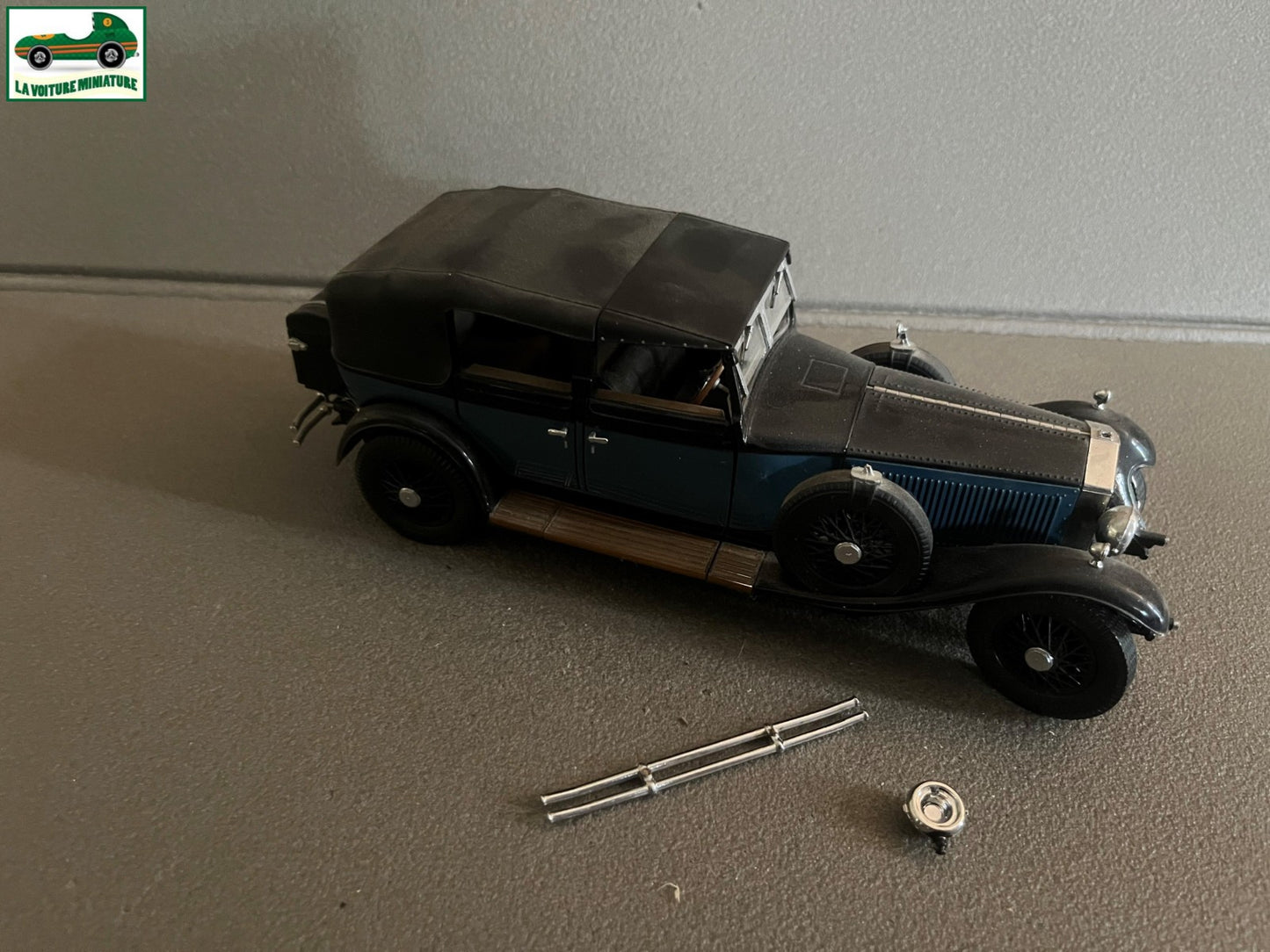 Voiture miniature 1929 Rolls Royce Phantom Franklin Mint au 1/24 Défauts