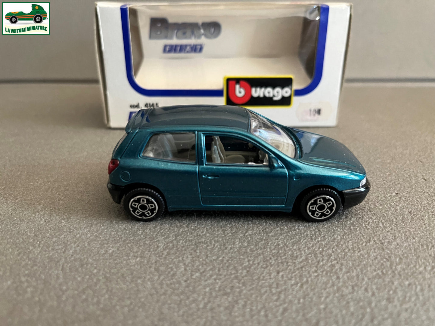 Voiture miniature Fiat Bravo cod. 4145 Burago au 1/43