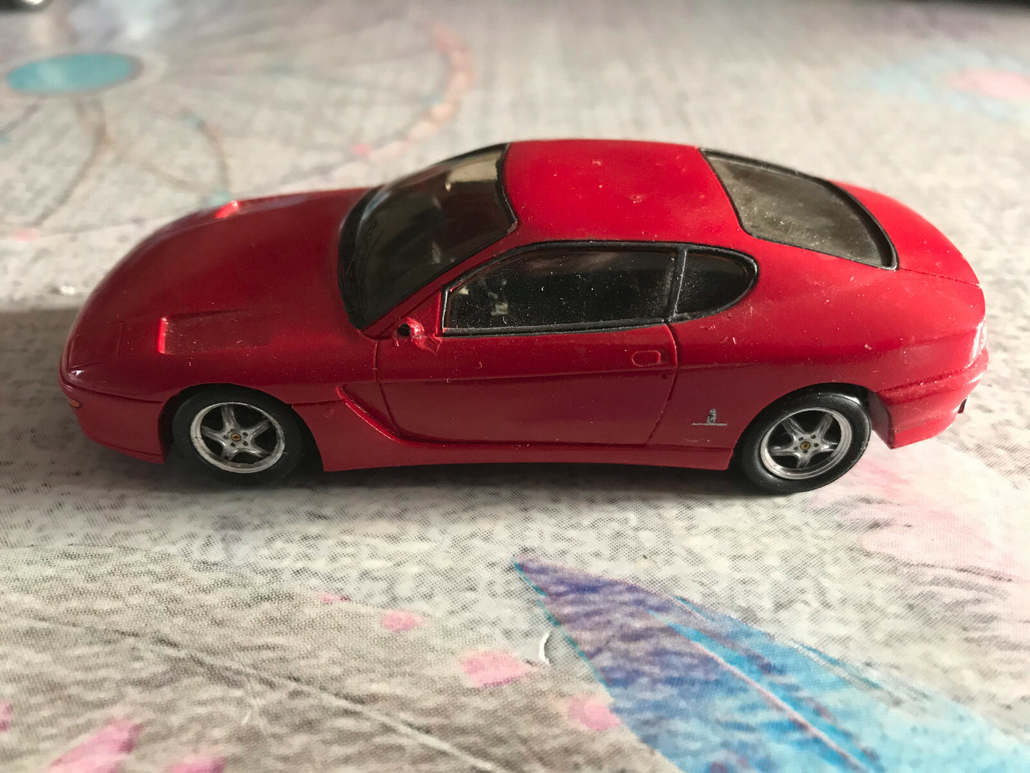 Voiture Miniature Kit monté Provence Moulage Ferrari 456 GT au 1/43