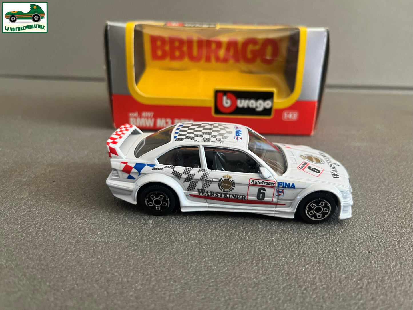 Voiture miniature Burago BMW M3 DTM 4197 au 1/43
