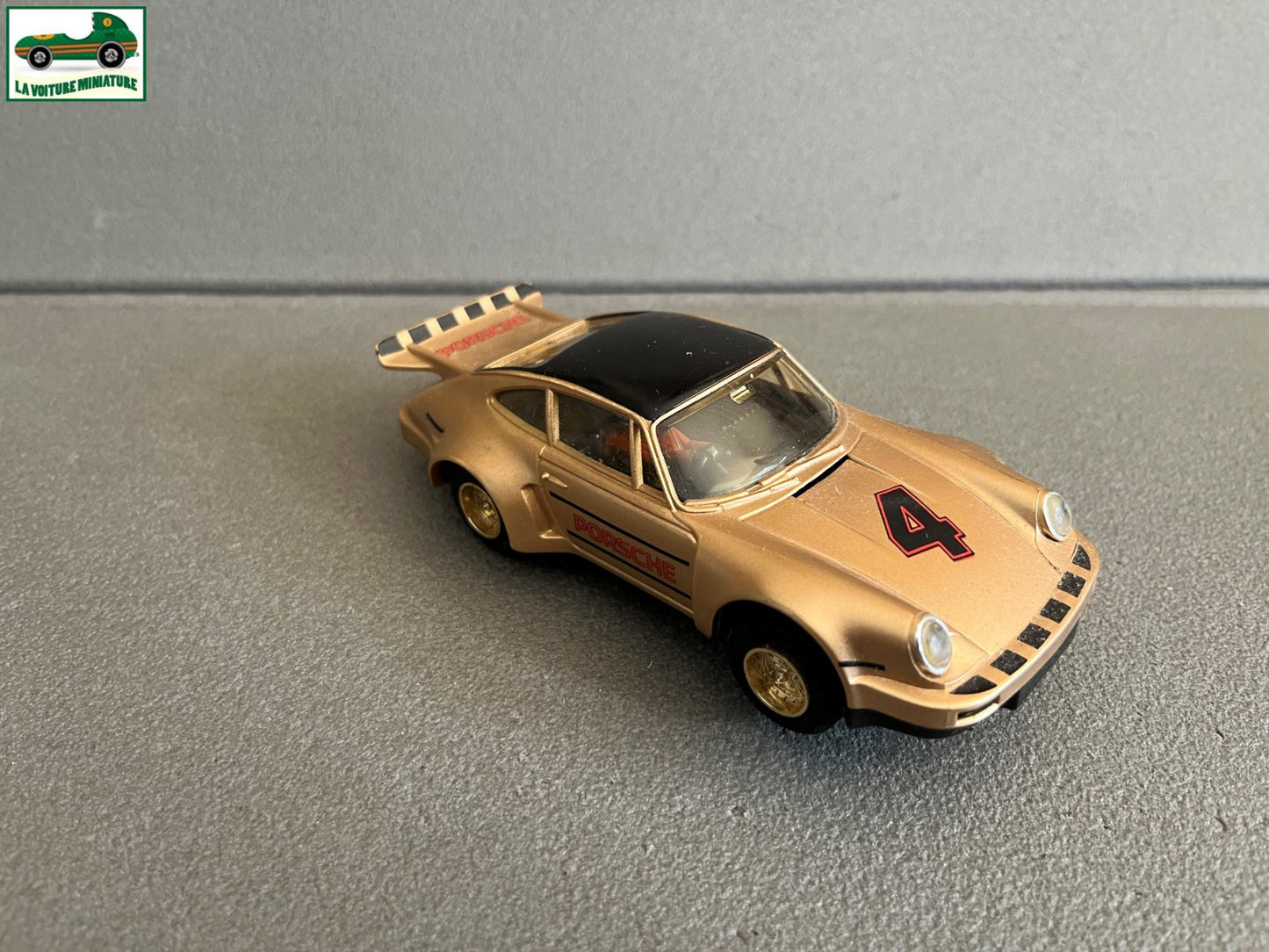 Ancienne Voiture Miniature Circuit Porsche 935 Scalextric Non testé