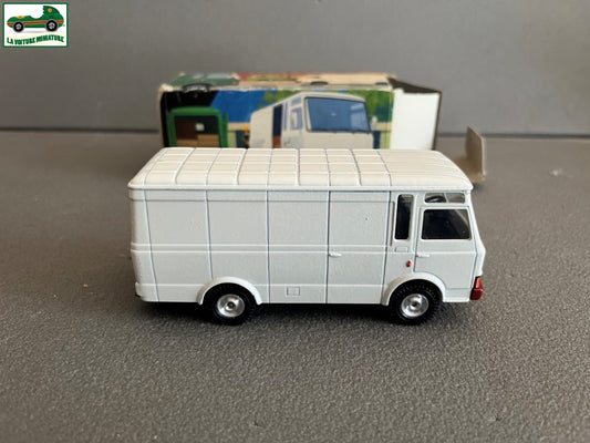 Ancienne Miniature Voiture Camion Magirus Deutz Cursor Modell 877 1/50