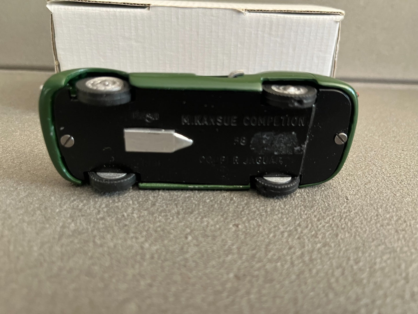Ancienne Voiture miniature Kit métal monté Mikansue Cooper Jaguar au 1/43
