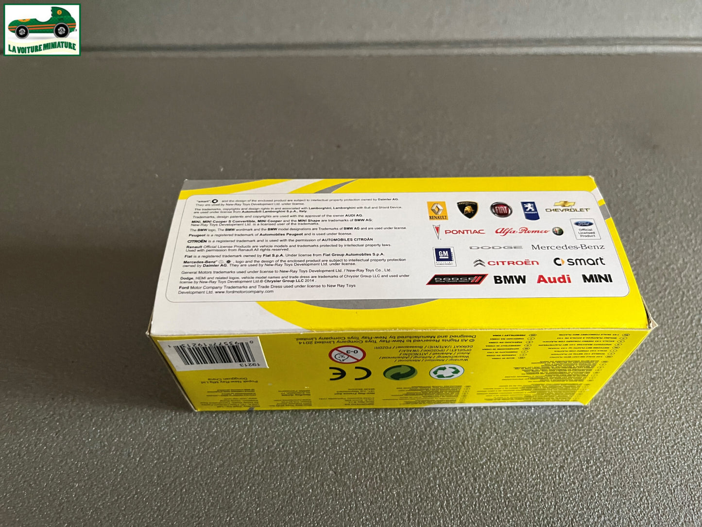 Voiture miniature 2006 Dodge Challenger Concept NewRay City Cruiser au 1/48