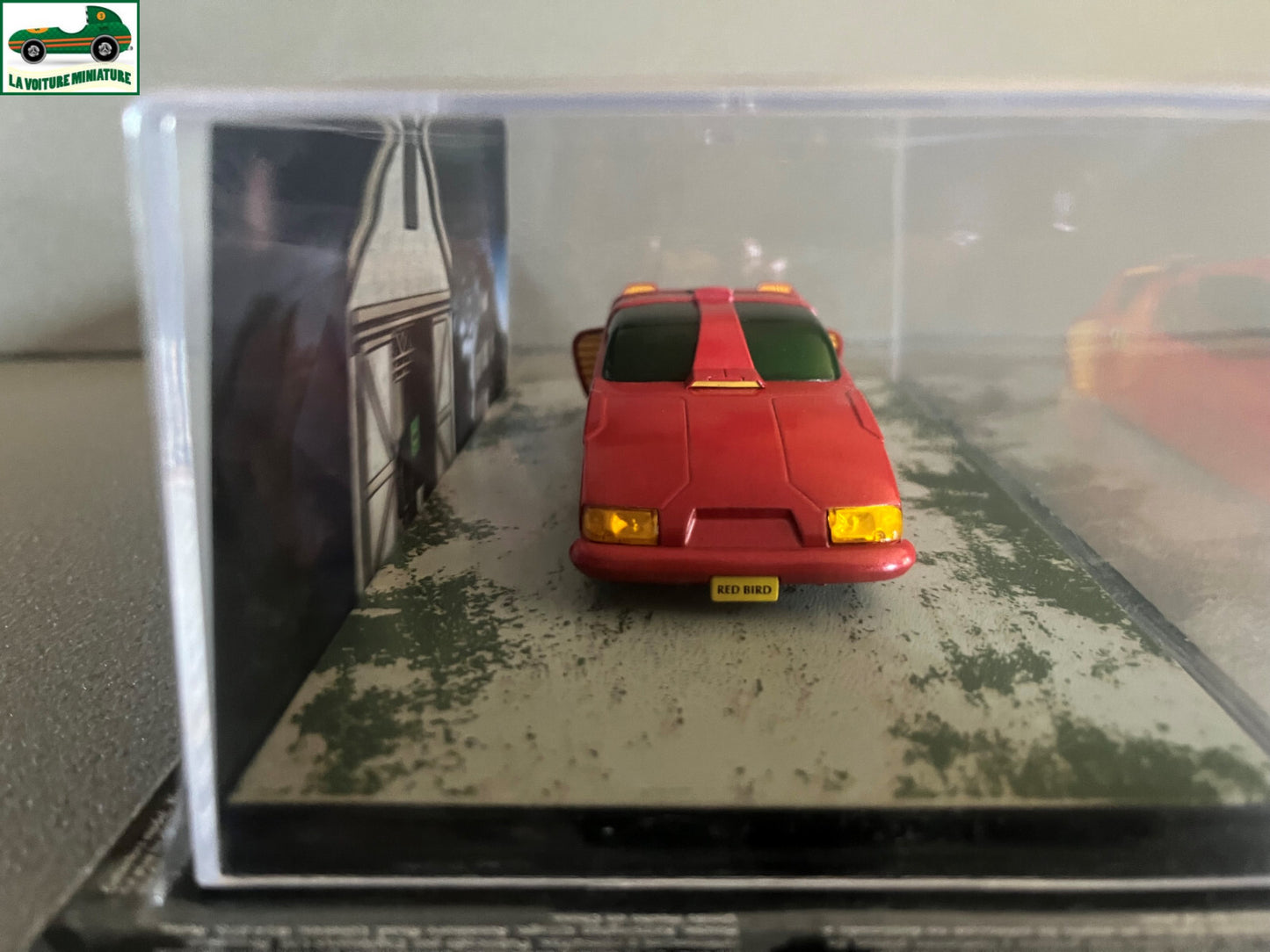 Voiture Miniature Batmobile Les Véhicules de Batman Robin #1 Vehicle 1/43