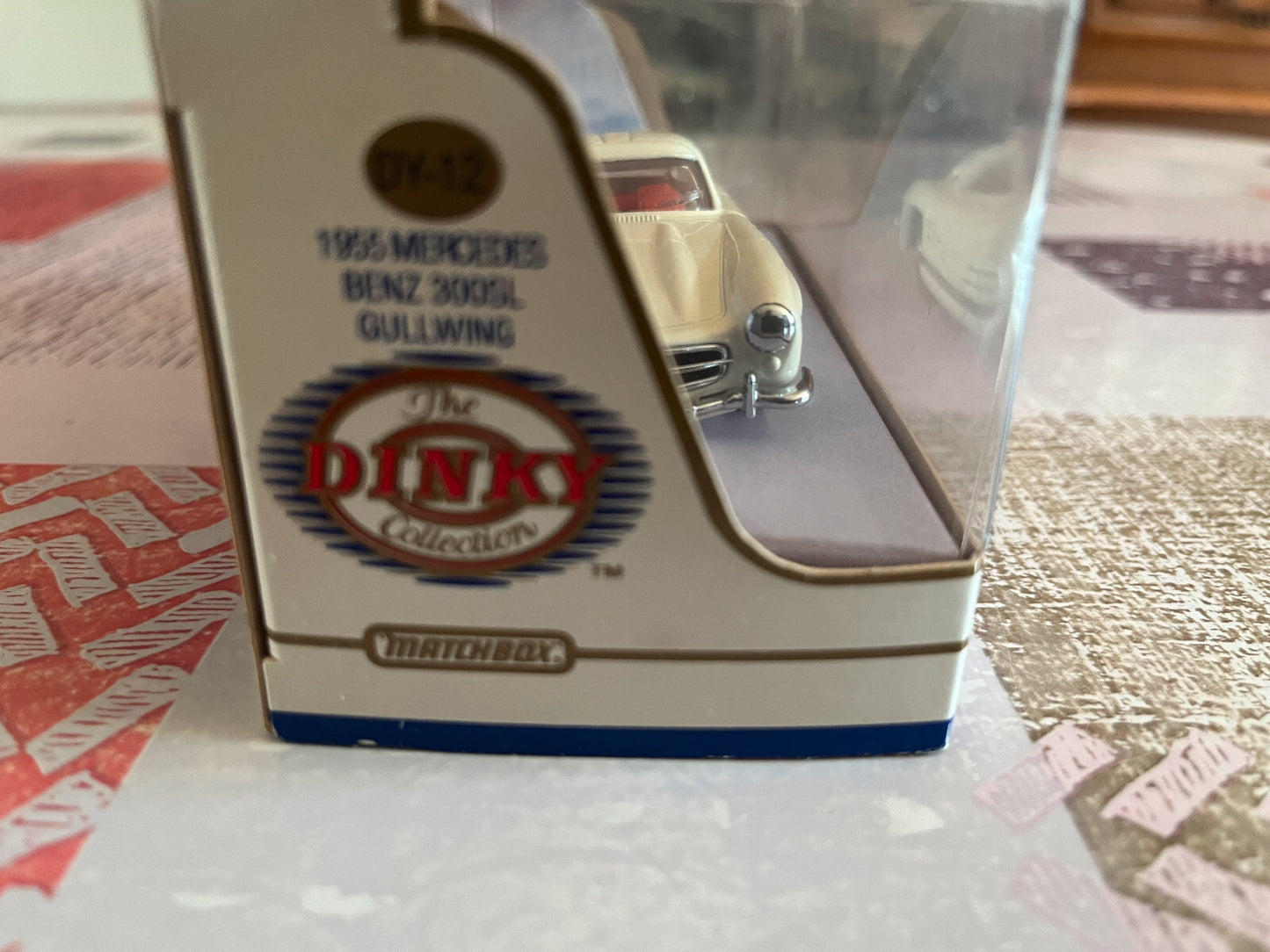 Voiture Miniature Mercedes Benz 300SL Gullwing DY-12 Dinky Matchbox au 1/43