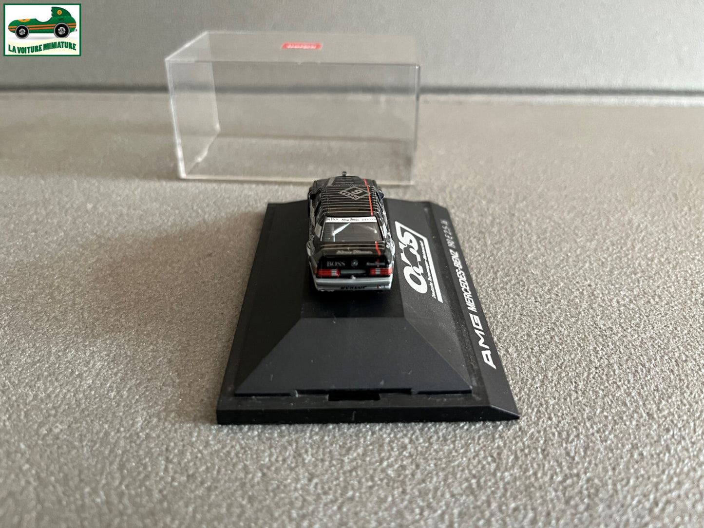 Voiture Miniature AMG Mercedes Benz 190 E Herpa au 1/87 HO