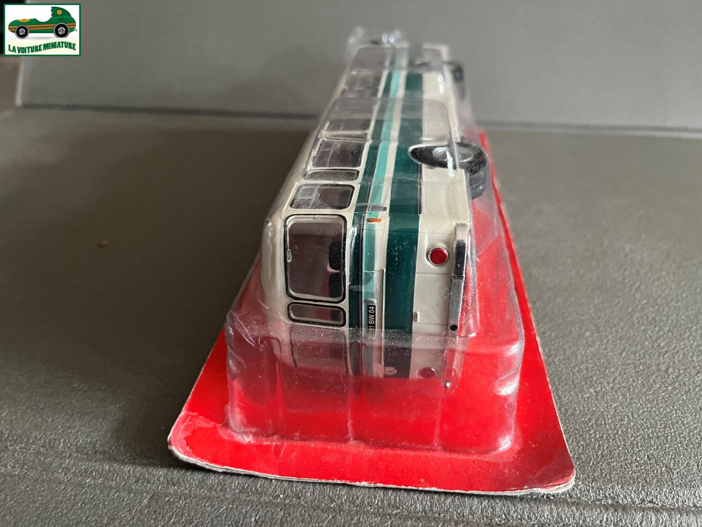 Voiture miniature Berliet PHL 10 1/43 Autobus Autocars du Monde