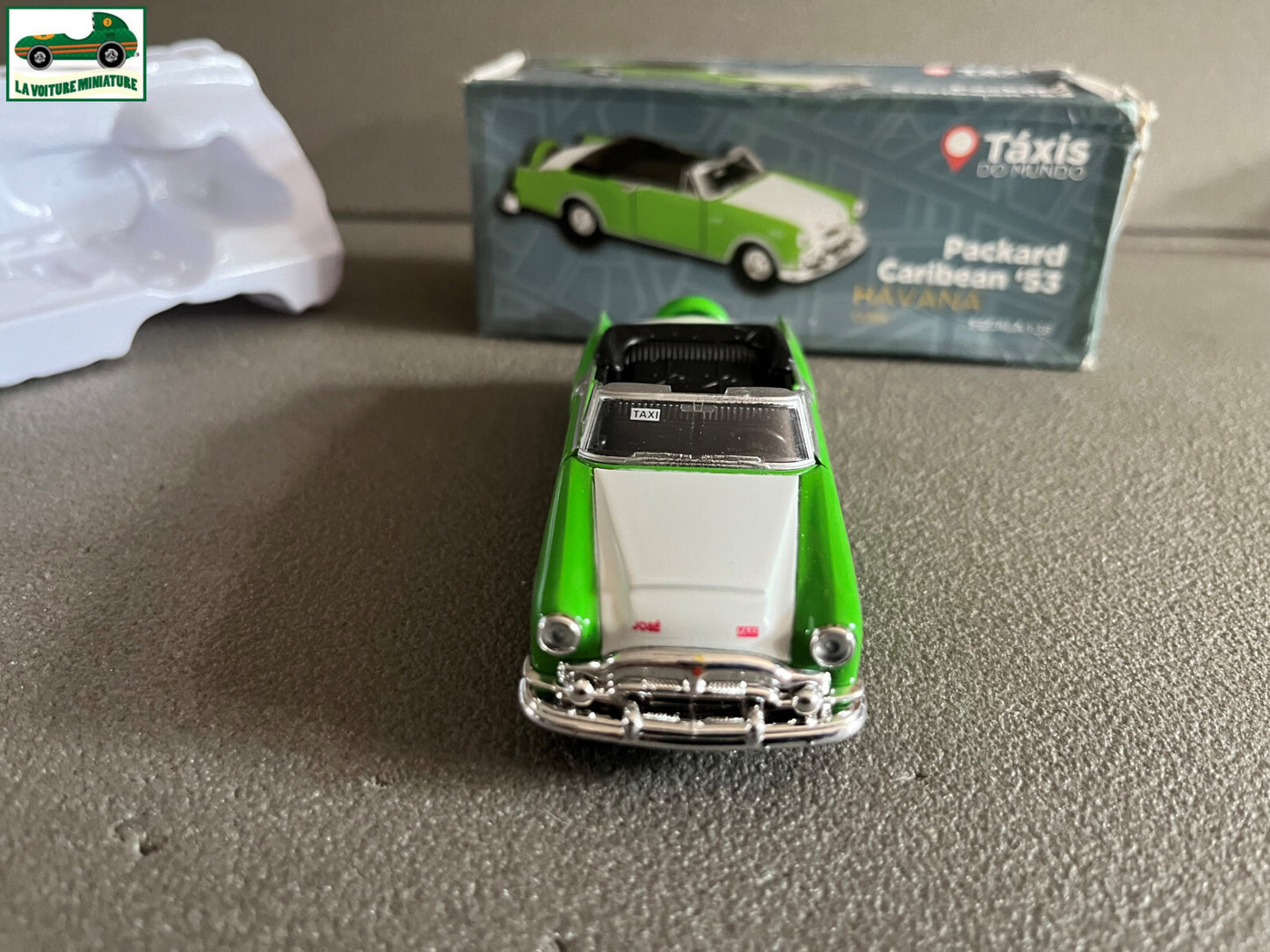 Voiture Miniature Packard Caribean 1953 Havana Taxi du Monde Welly au 1/38
