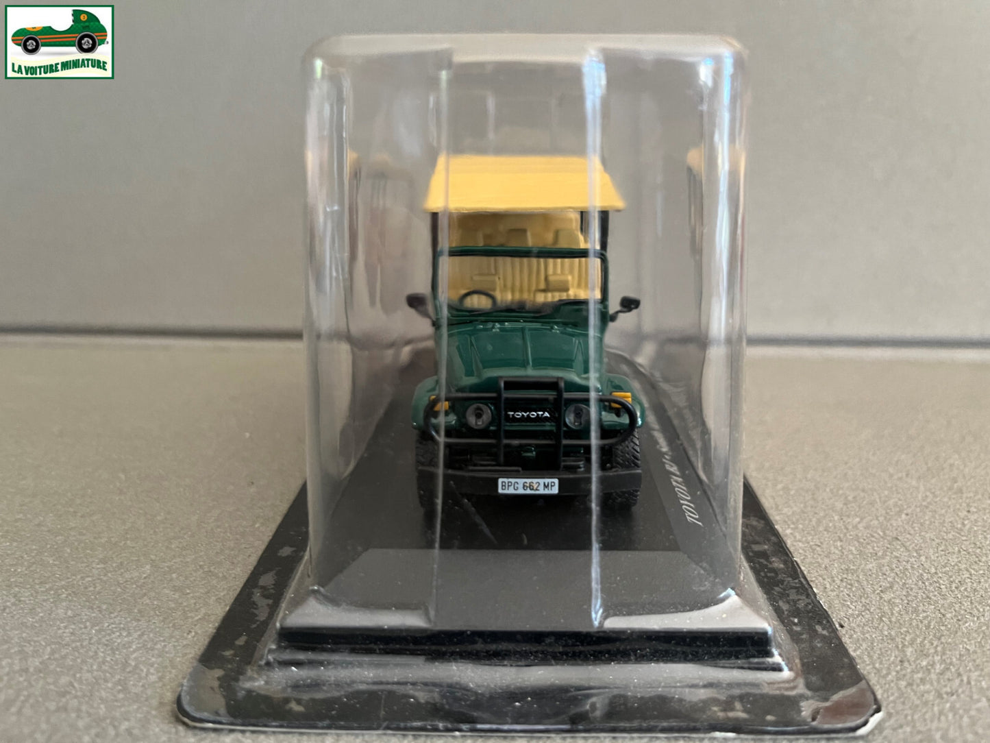 Voiture Miniature Toyota BJ Africa Safari Park 1970 Taxi Du Monde au 1/43 Altaya