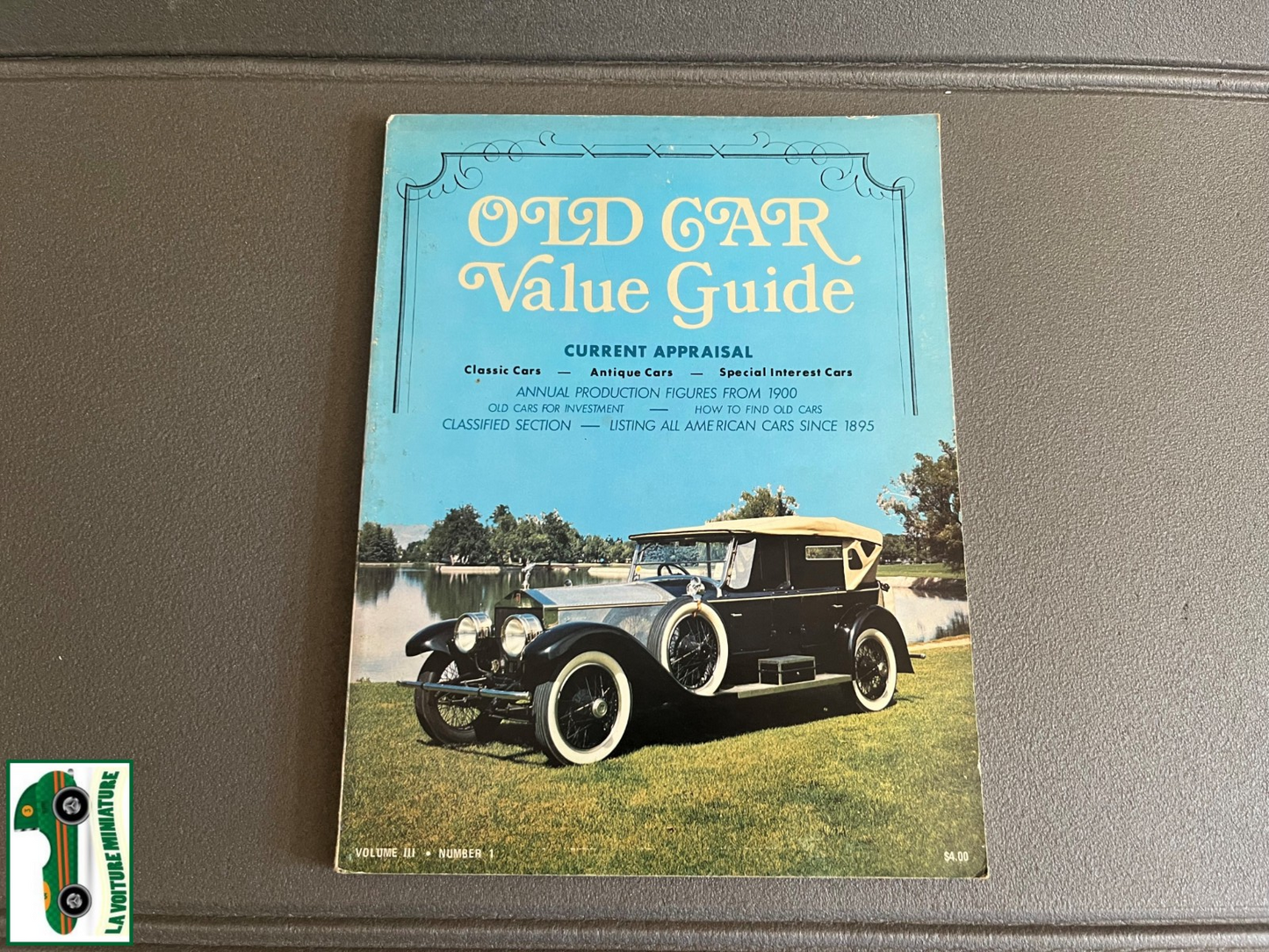 Livre Voiture Automobile Old Car Value Guide Volume III Number 1