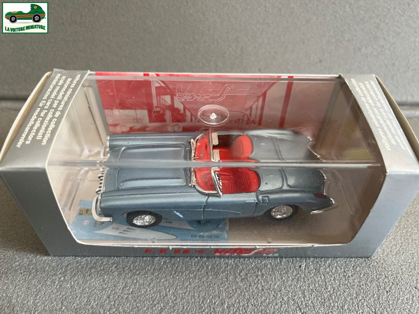 Voiture Miniature Chevrolet Corvette Open Cabriolet Retro Vitesse au 1/43