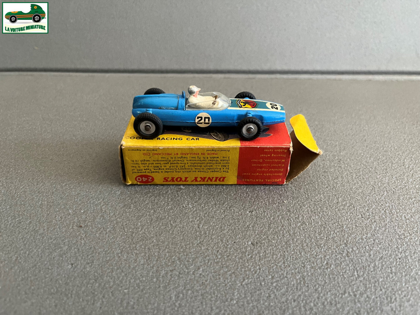 Ancienne Miniature Voiture Copper Racing Car Dinky Toys 240 England