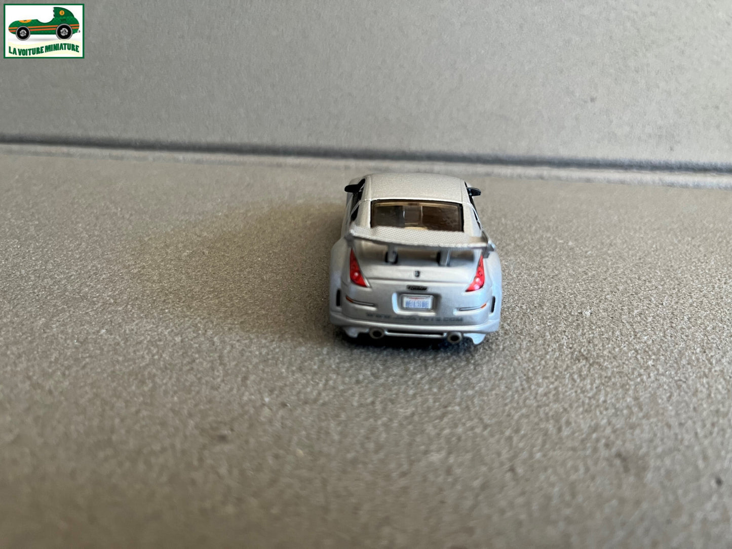 Voiture miniature 2006 Nissan 350 Z Jada au 1/64