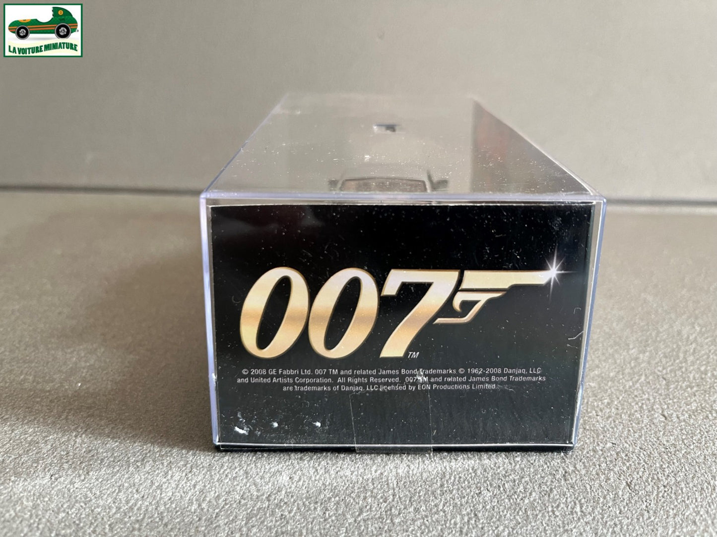Voiture Miniature Maserati Biturbo 425 007 James Bond Licence To Kill au 1/43