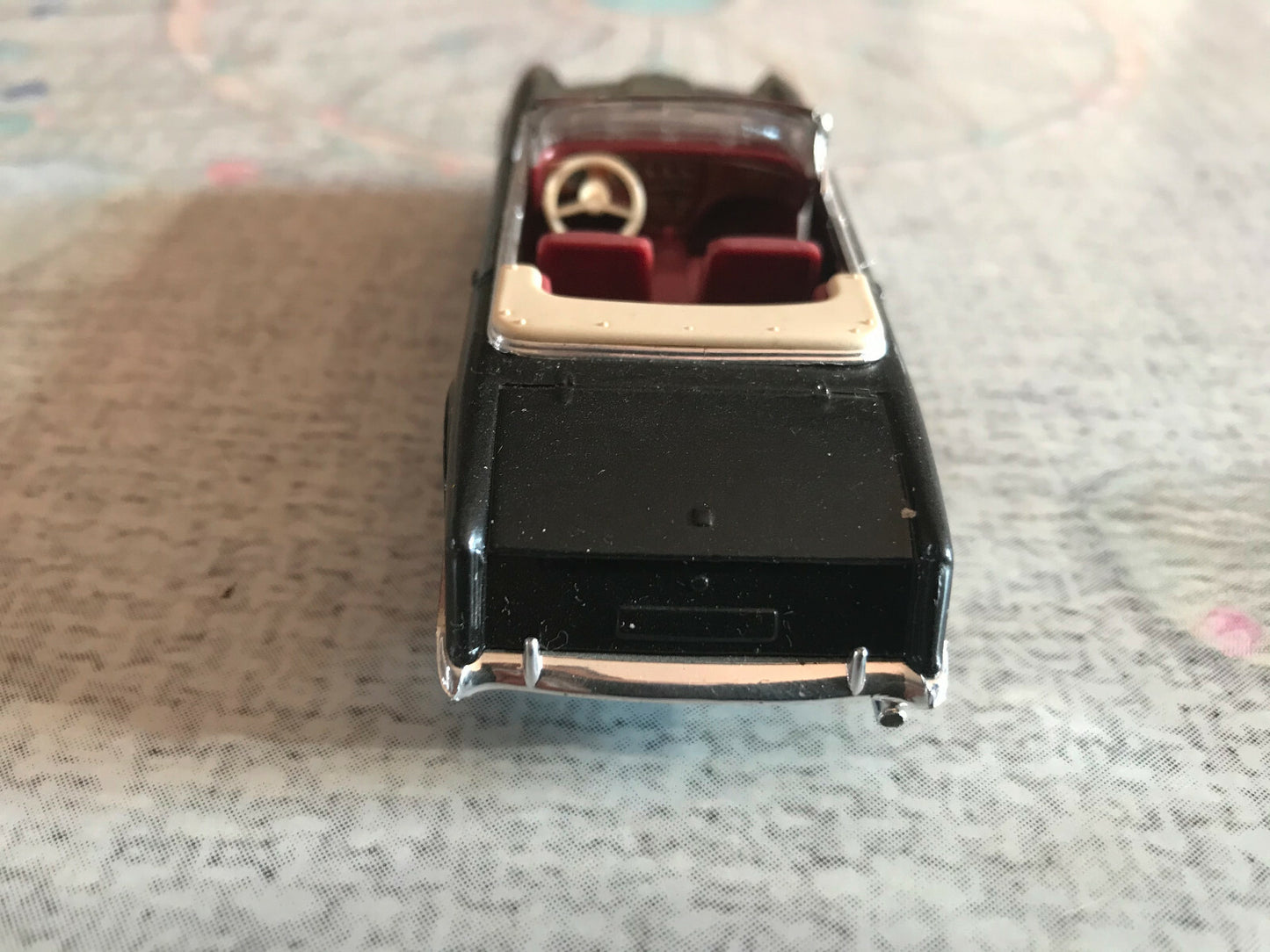 Voiture miniature Facel Vega 2 1962 Solido France au 1/43