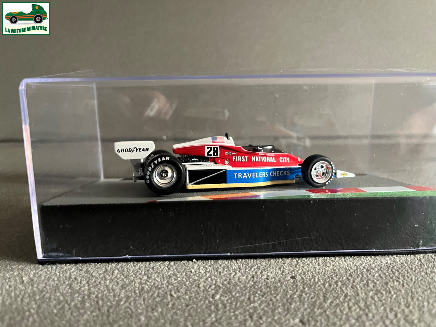 Voiture miniature Formule 1 F1 Penske PC4 1976 Watson au 1/43