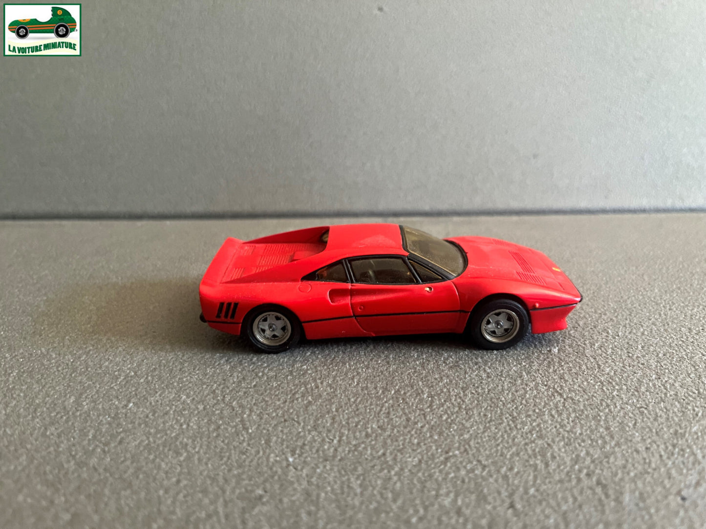 Voiture Miniature Kit monté Ferrari GTO Record au 1/43
