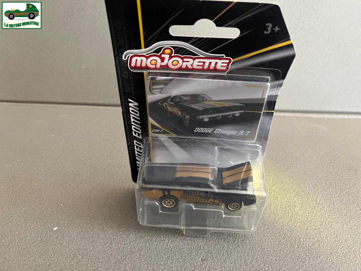 Voiture miniature Dodge Charger R/T Serie 9 Limited Majorette 1/60 1/64