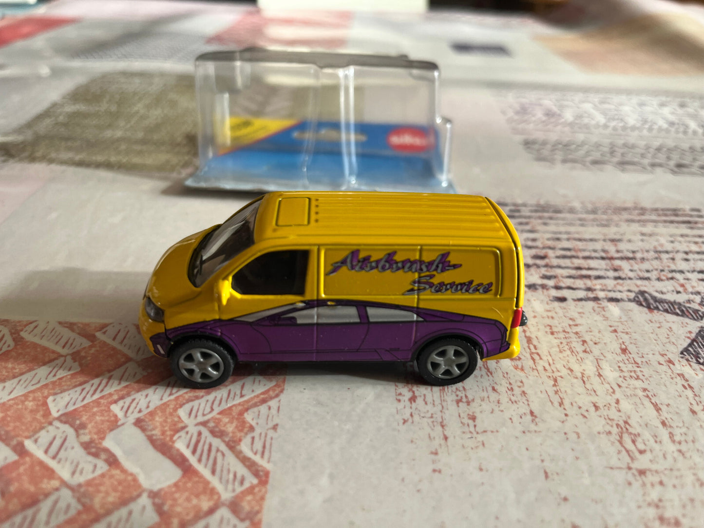 Voiture Miniature Fourgon Siku 1338 VW Volswagen Transporter Combi 1/55