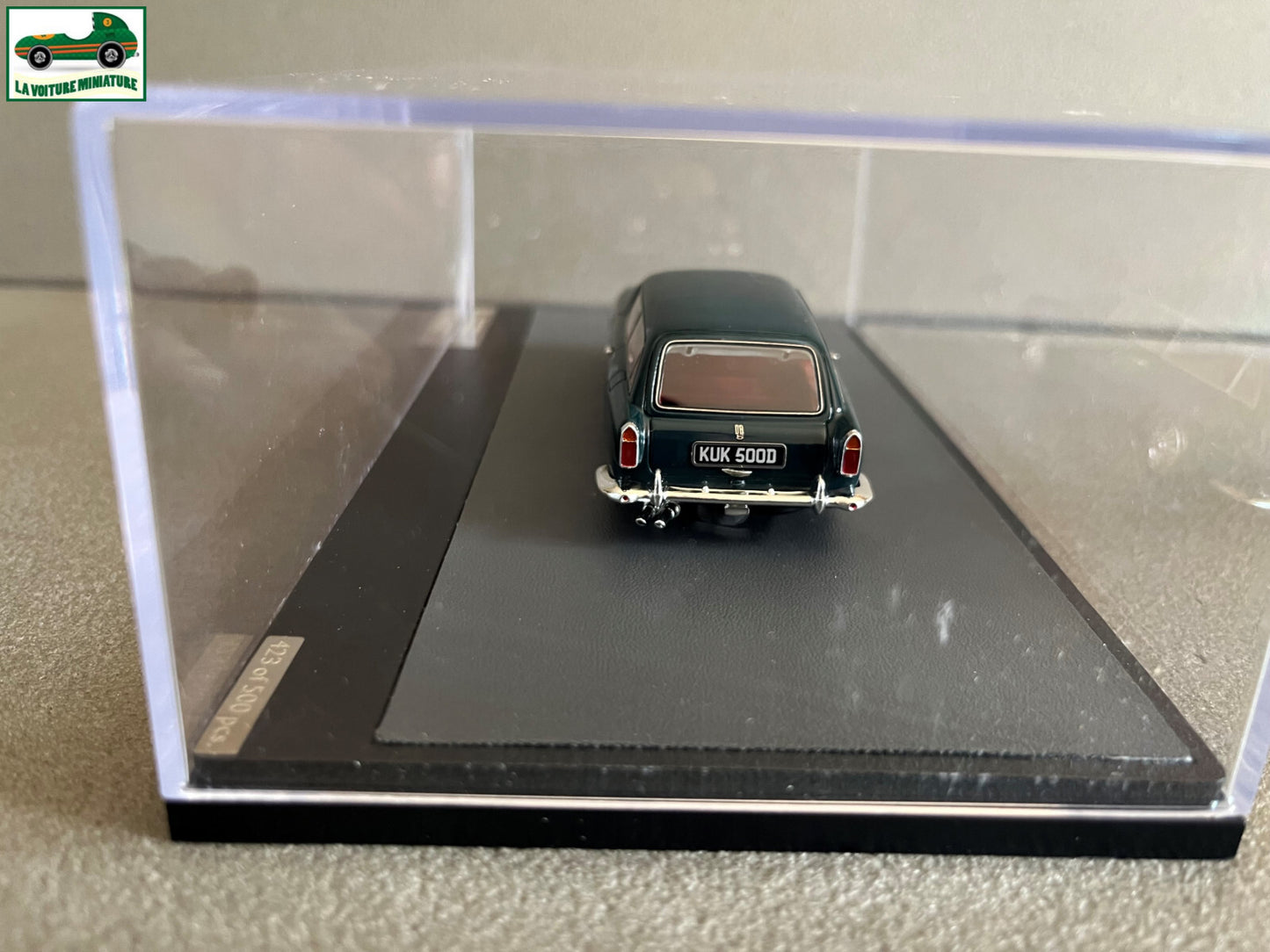 Voiture Miniature Aston Martin DB5 Shooting Brake Harold Radford Matrix au 1/43